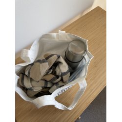 Mulepose - HOW TO FIT IN?? - mellem. RESTSALG